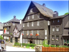 Гостиница Hotel Graf Rolshausen  Моншау